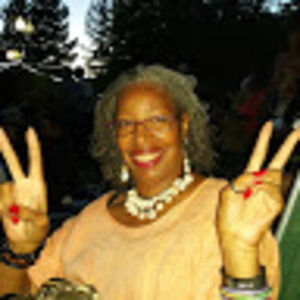 Meet your Posher, Akanke